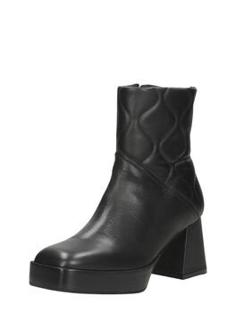 Stiefeletten mit Absatz