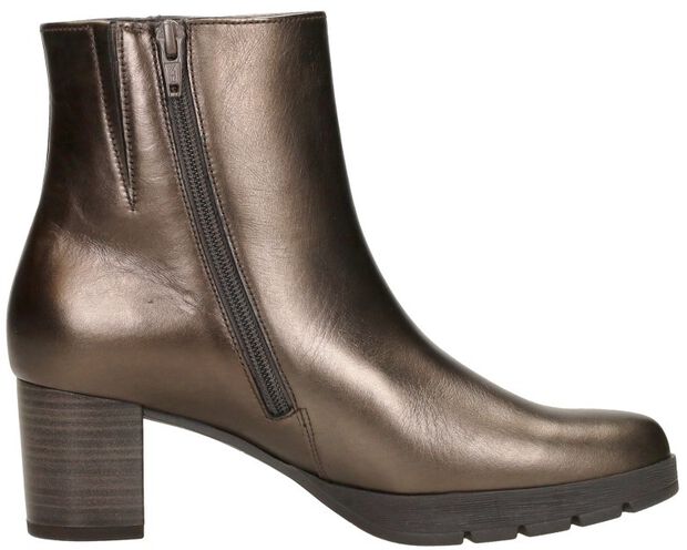 Stiefeletten mit Absatz - large