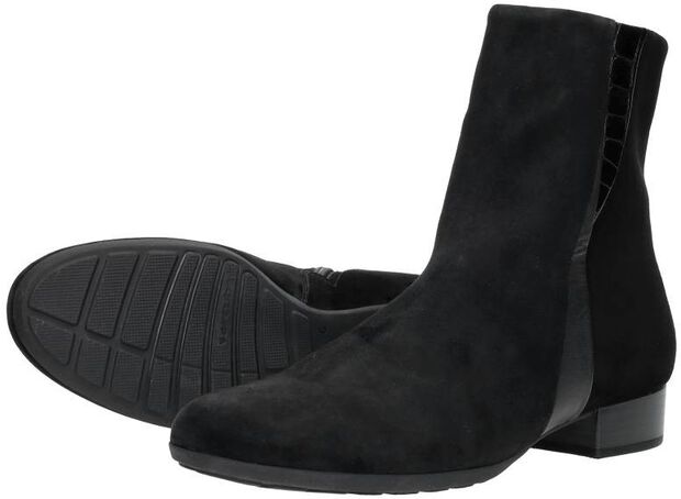 Stiefeletten mit Absatz - large