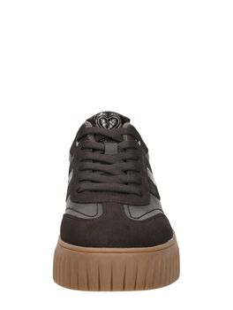 Sneakers Laag