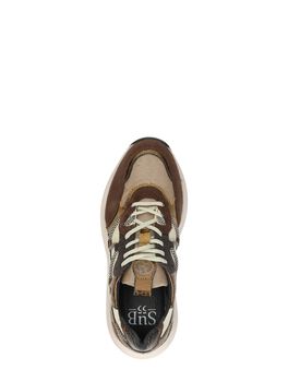 Sneakers Laag
