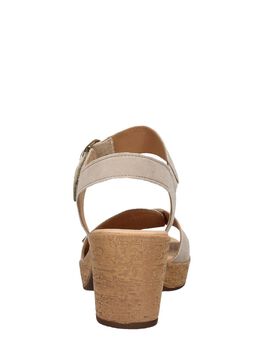 Sandalen Absatz