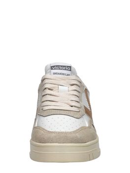 Sneaker low