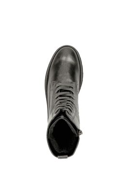 Schnürstiefel