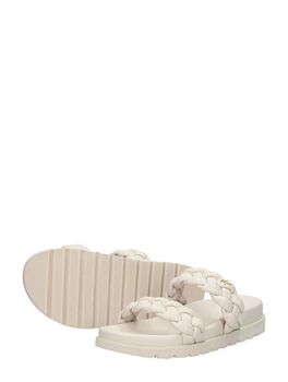 Sandal Jaeley