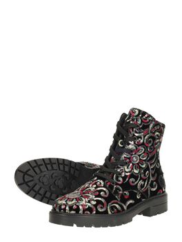 Schn&uuml;rstiefel