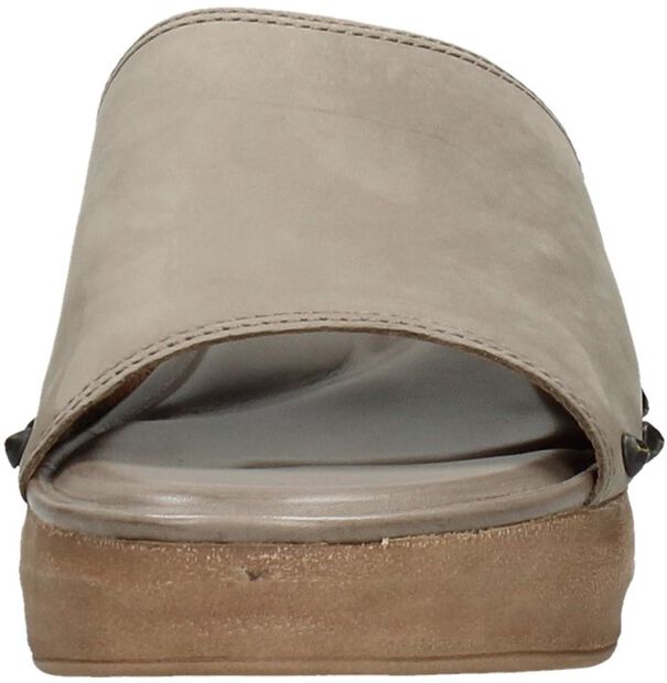 Offene Zehe - large