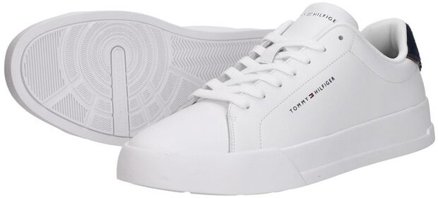 TH Court LTH Detail Ess - large