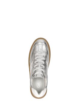 Sneaker low