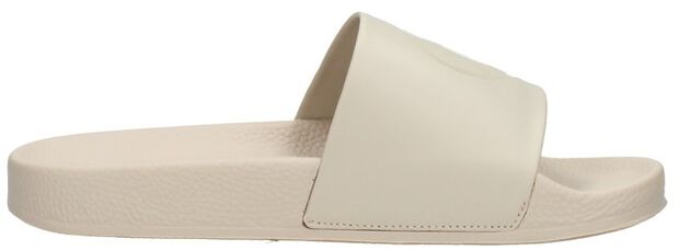 Ginette - large