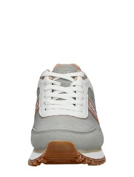 R2000 CAS W
