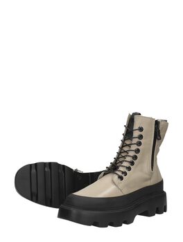 Schnürstiefel