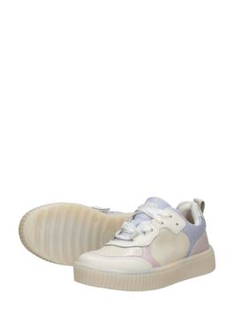 Niedrige Schuhe