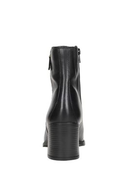 Stiefeletten mit Absatz