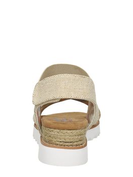 Desert Kiss Hi - Spring Soiree