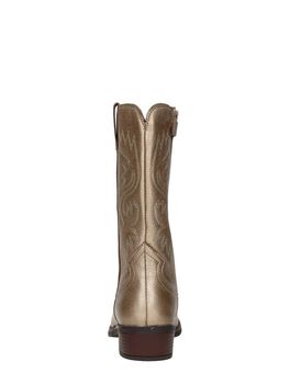 Hohe Stiefel