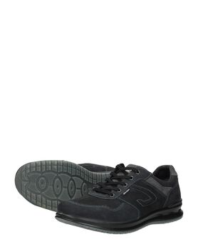 Schnürschuhe