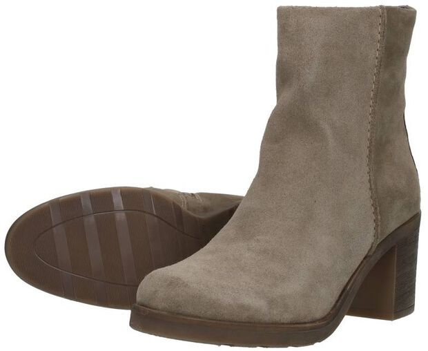 Stiefeletten mit Absatz - large