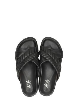 Women Flat Sandal Padding