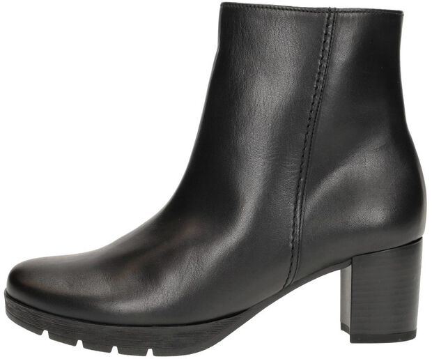 Stiefeletten mit Absatz - large