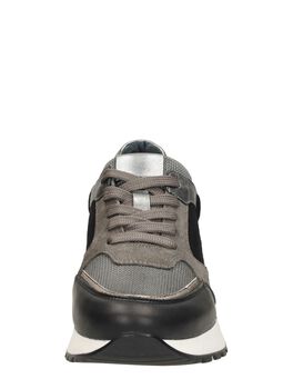 Sneaker low