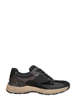 Sneakers Laag