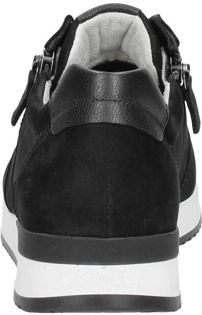 Sneaker - large