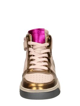 Schn&uuml;rstiefel