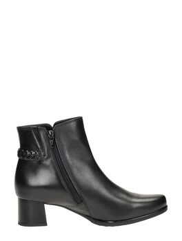 Stiefeletten mit Absatz