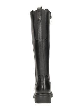 Hohe Stiefel
