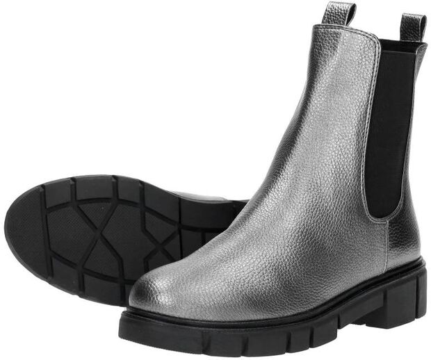 Stiefeletten mit Absatz - large