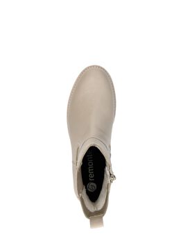 Flache Stiefeletten