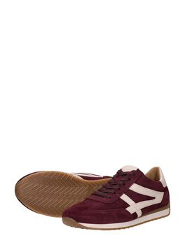 Sneakers Laag