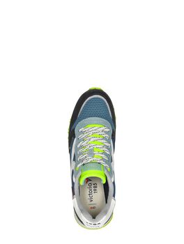 Sneaker low