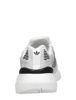 Swift Run 22 W