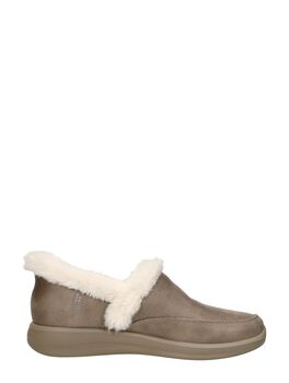 Slip-Ins: Cozy Escape