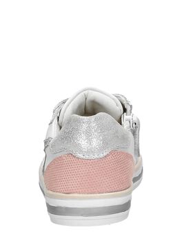 Niedrige Schuhe