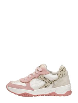 Niedrige Schuhe