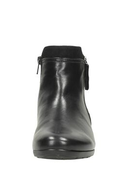 Stiefeletten mit Absatz