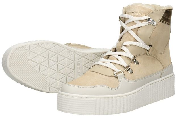 Feminine Outdoor Boot - large