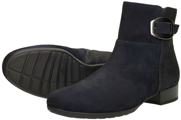 Stiefeletten mit Absatz - large