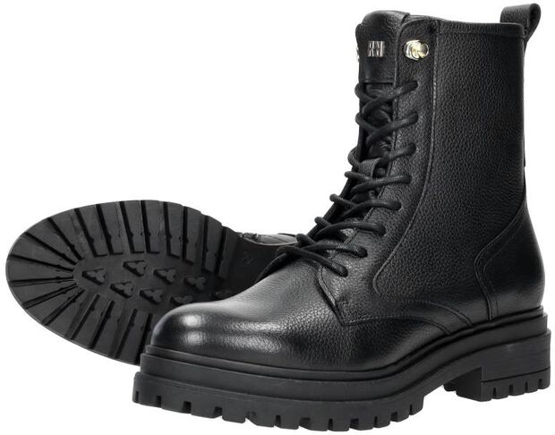 Schnürstiefel - large