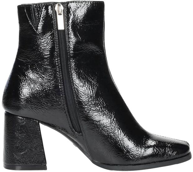 Stiefeletten mit Absatz - large