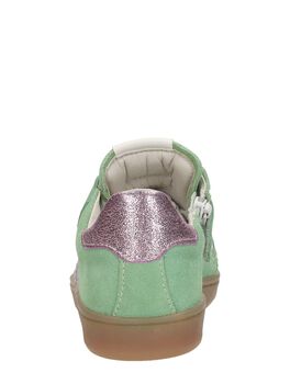 Niedrige Schuhe