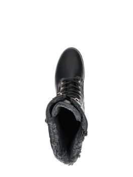 Schnürstiefel