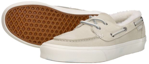 2-Eyelet Boat Shoe - large