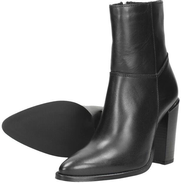 Stiefeletten mit Absatz - large