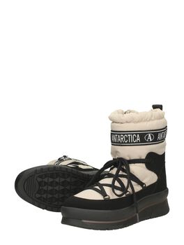 Snowboots
