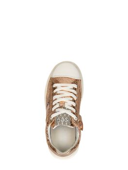 Niedrige Schuhe