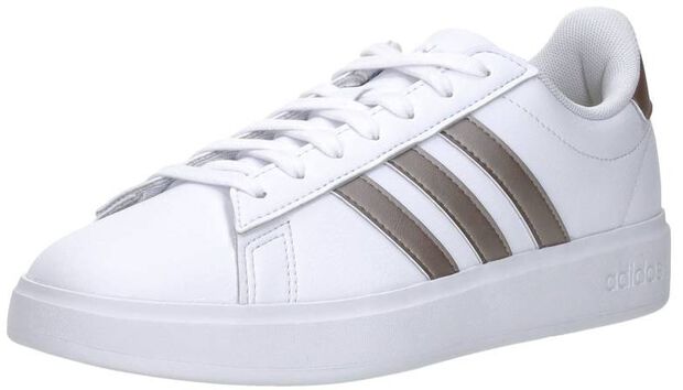 Grand Court 2.0 - large